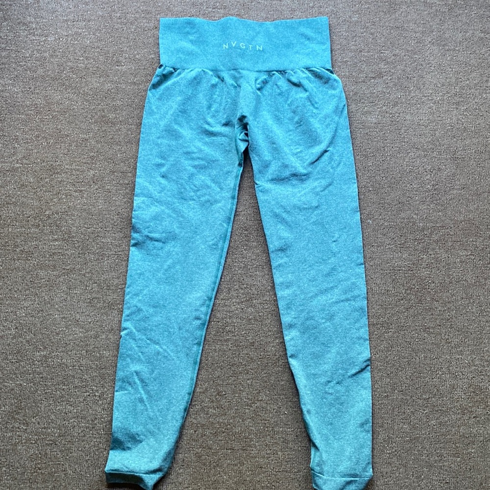 NVGTN Green Seamless leggings
